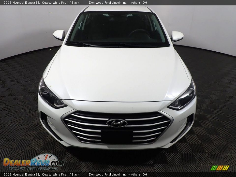2018 Hyundai Elantra SE Quartz White Pearl / Black Photo #4