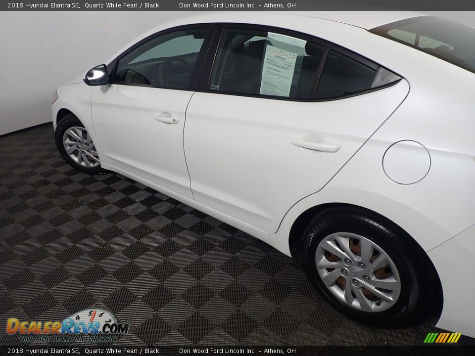 2018 Hyundai Elantra SE Quartz White Pearl / Black Photo #17