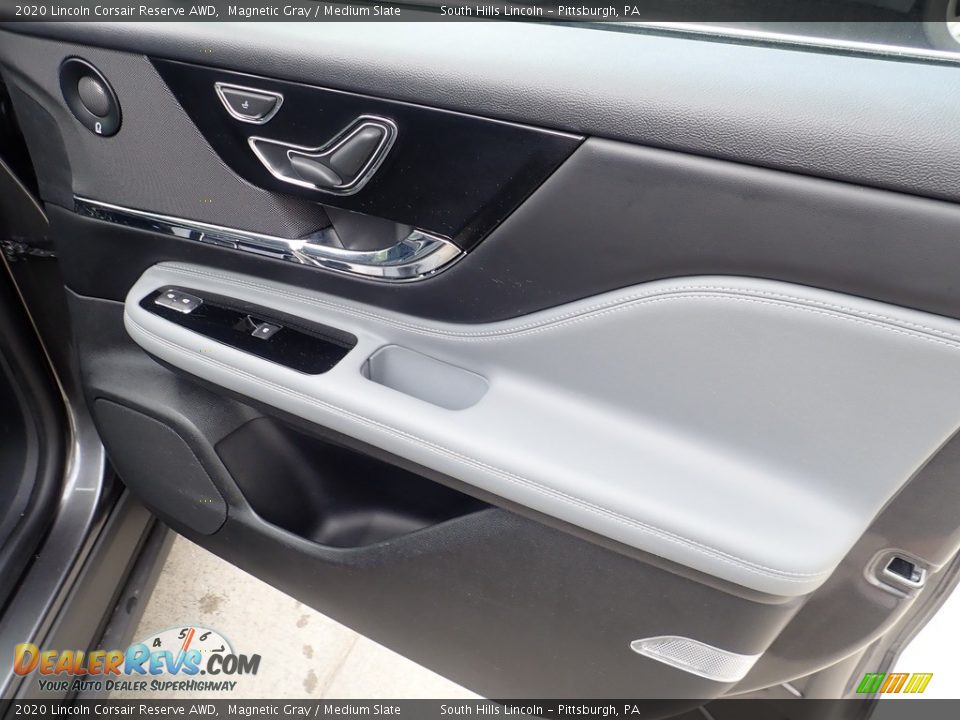 Door Panel of 2020 Lincoln Corsair Reserve AWD Photo #13