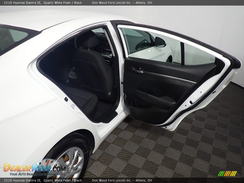2018 Hyundai Elantra SE Quartz White Pearl / Black Photo #35