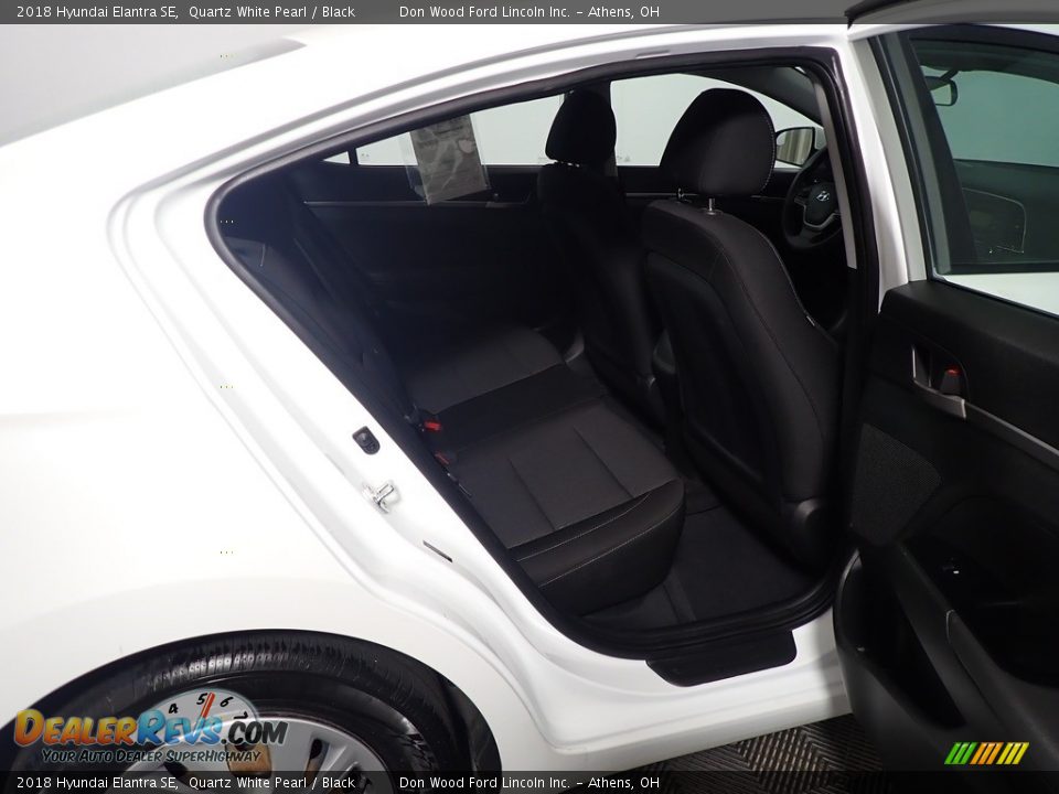 2018 Hyundai Elantra SE Quartz White Pearl / Black Photo #36