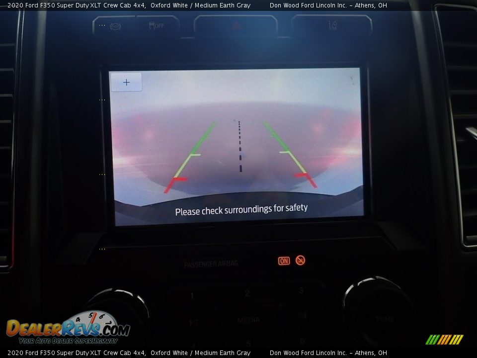 2020 Ford F350 Super Duty XLT Crew Cab 4x4 Oxford White / Medium Earth Gray Photo #2
