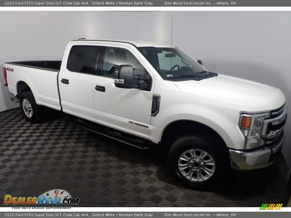 2020 Ford F350 Super Duty XLT Crew Cab 4x4 Oxford White / Medium Earth Gray Photo #3