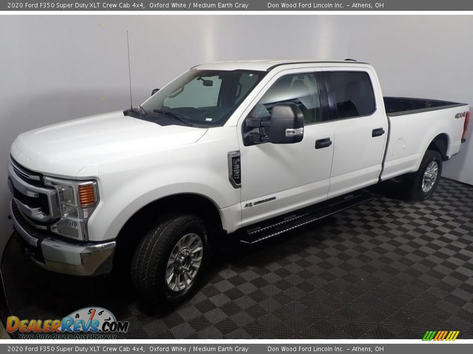 2020 Ford F350 Super Duty XLT Crew Cab 4x4 Oxford White / Medium Earth Gray Photo #9
