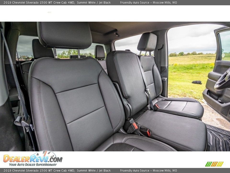 2019 Chevrolet Silverado 1500 WT Crew Cab 4WD Summit White / Jet Black Photo #13