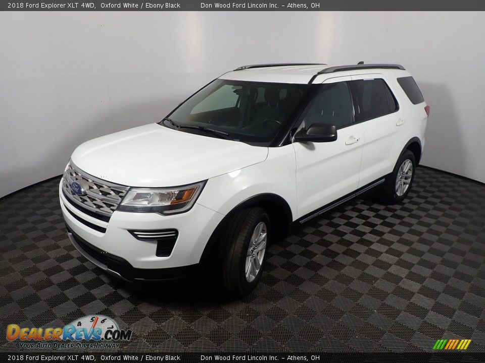 2018 Ford Explorer XLT 4WD Oxford White / Ebony Black Photo #9