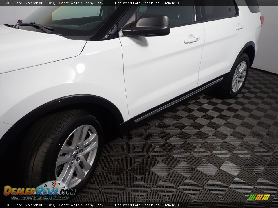 2018 Ford Explorer XLT 4WD Oxford White / Ebony Black Photo #10