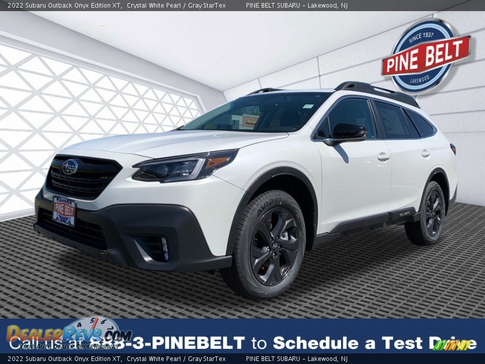 2022 Subaru Outback Onyx Edition XT Crystal White Pearl / Gray StarTex Photo #1