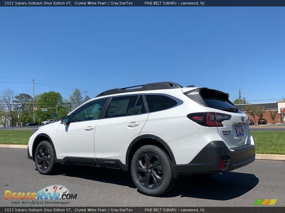 2022 Subaru Outback Onyx Edition XT Crystal White Pearl / Gray StarTex Photo #6