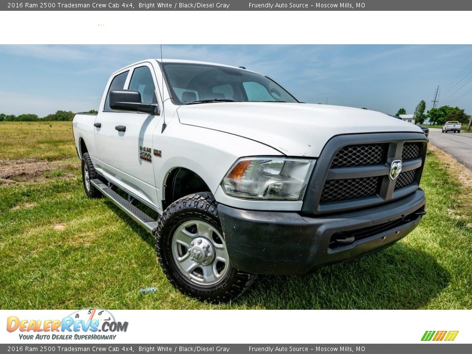 2016 Ram 2500 Tradesman Crew Cab 4x4 Bright White / Black/Diesel Gray Photo #1