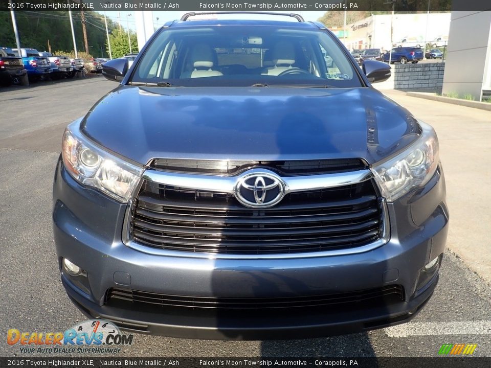 2016 Toyota Highlander XLE Nautical Blue Metallic / Ash Photo #8