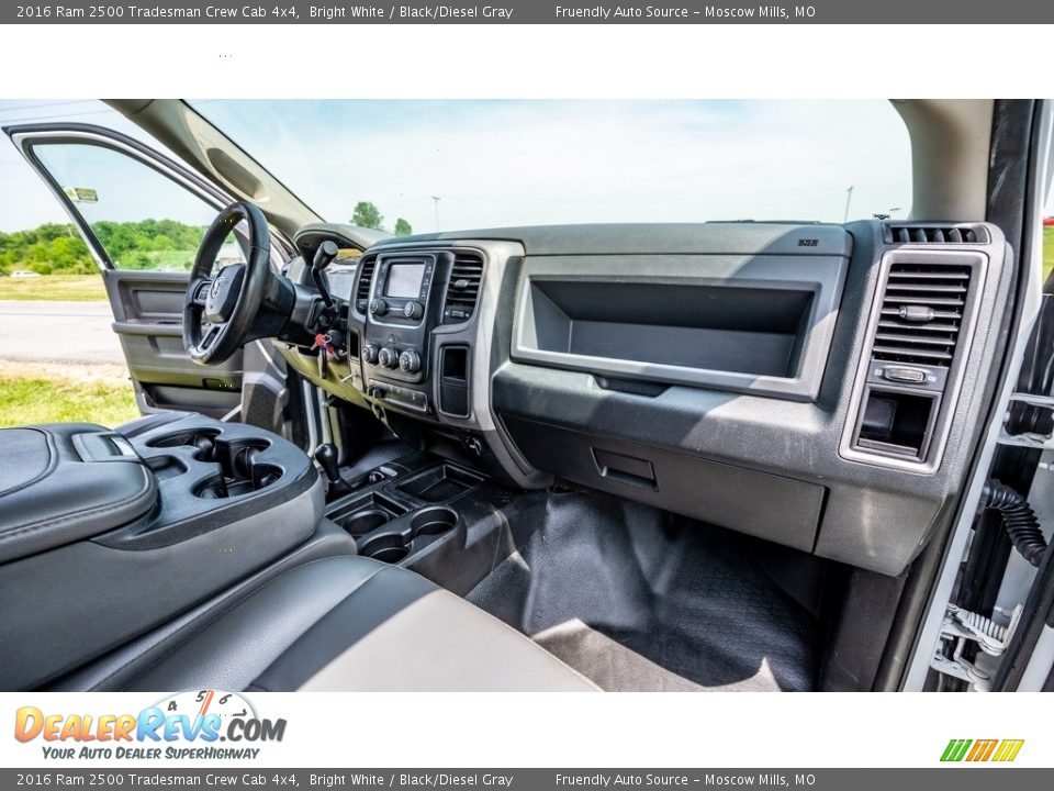 Dashboard of 2016 Ram 2500 Tradesman Crew Cab 4x4 Photo #23