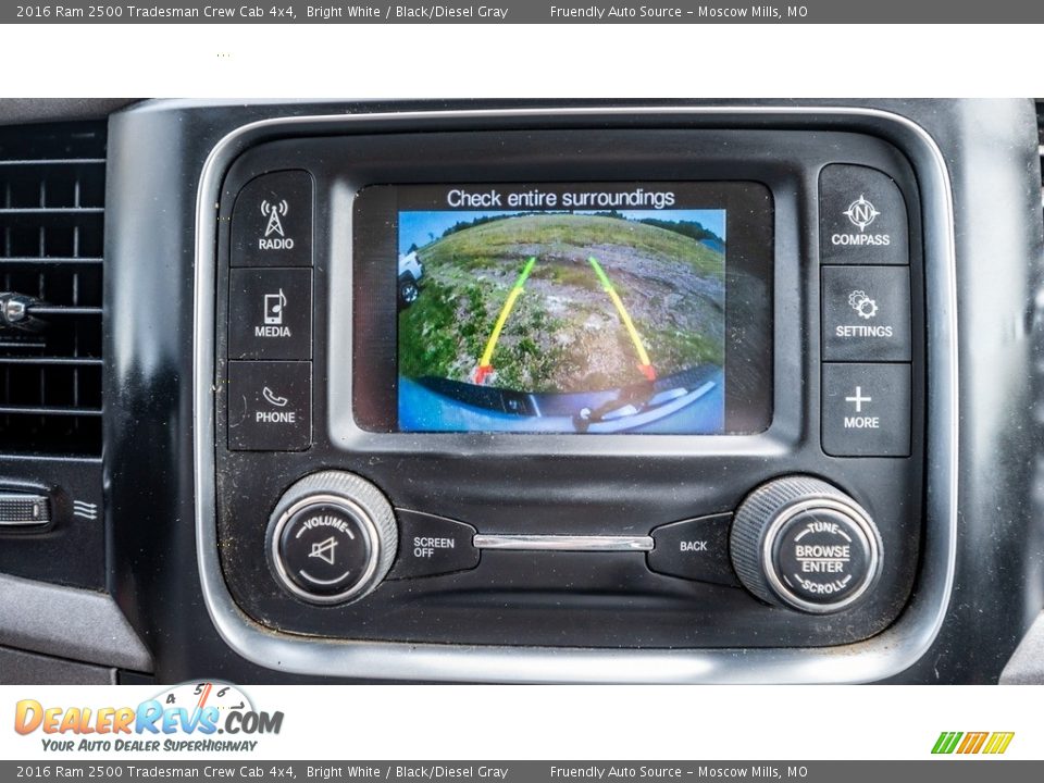 Controls of 2016 Ram 2500 Tradesman Crew Cab 4x4 Photo #29