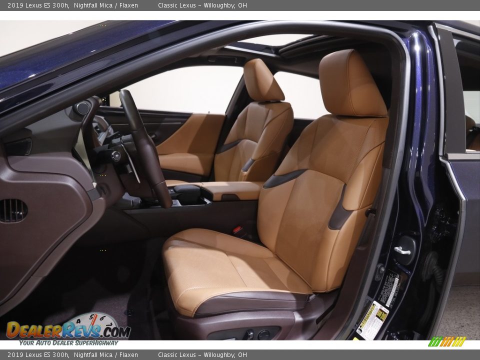 Flaxen Interior - 2019 Lexus ES 300h Photo #5