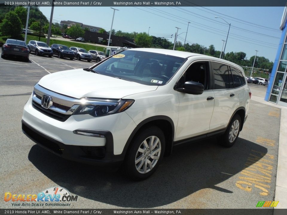 2019 Honda Pilot LX AWD White Diamond Pearl / Gray Photo #4