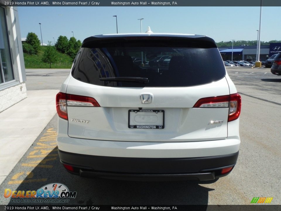 2019 Honda Pilot LX AWD White Diamond Pearl / Gray Photo #7