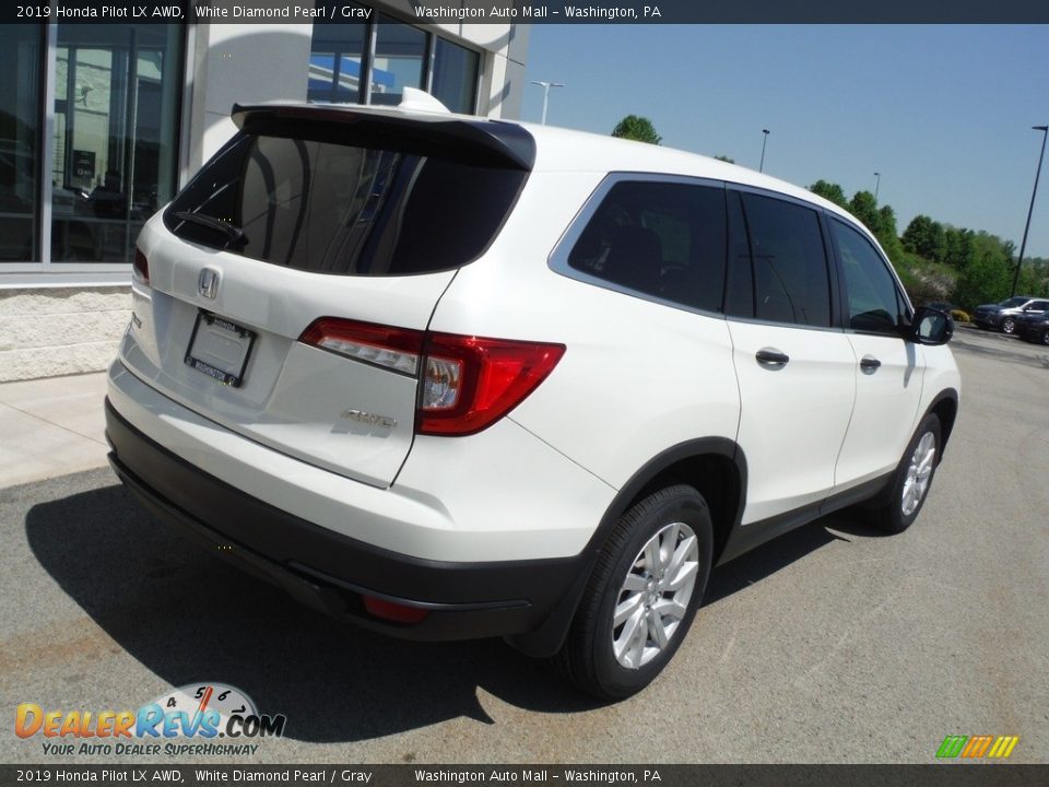 2019 Honda Pilot LX AWD White Diamond Pearl / Gray Photo #8