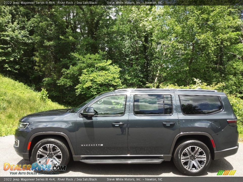 2022 Jeep Wagoneer Series III 4x4 River Rock / Sea Salt/Black Photo #1