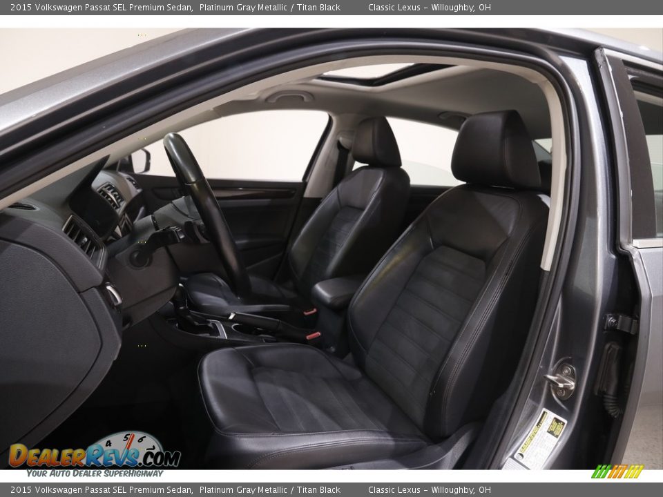 Titan Black Interior - 2015 Volkswagen Passat SEL Premium Sedan Photo #5