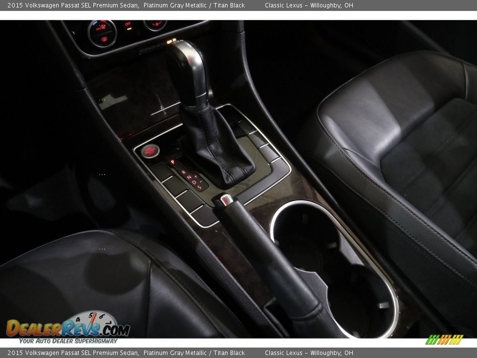 2015 Volkswagen Passat SEL Premium Sedan Shifter Photo #13