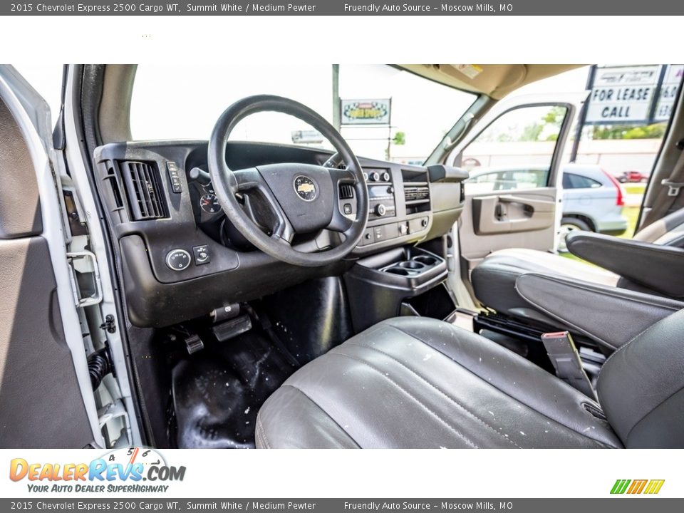 2015 Chevrolet Express 2500 Cargo WT Summit White / Medium Pewter Photo #22