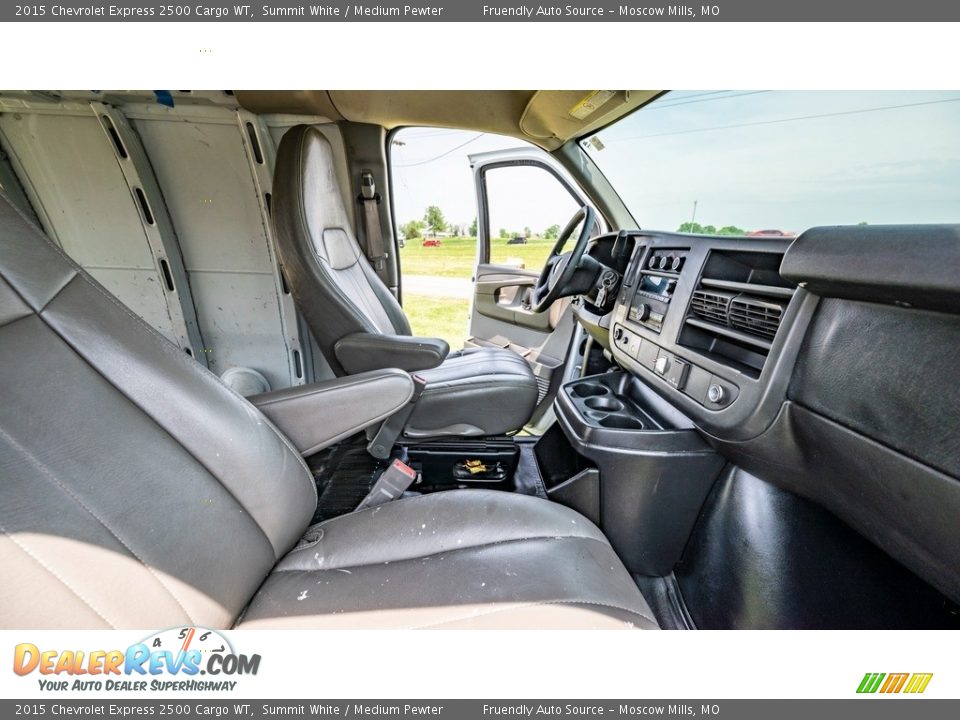 2015 Chevrolet Express 2500 Cargo WT Summit White / Medium Pewter Photo #23