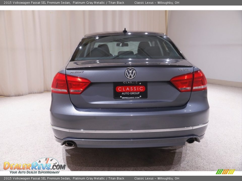 Exhaust of 2015 Volkswagen Passat SEL Premium Sedan Photo #18