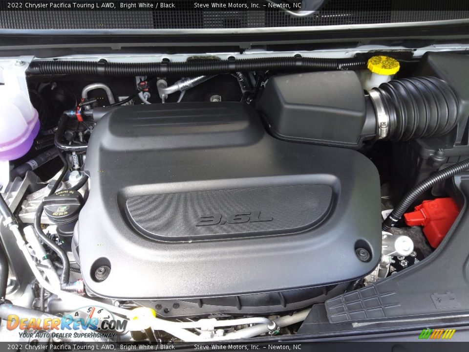 2022 Chrysler Pacifica Touring L AWD 3.6 Liter DOHC 24-Valve VVT Pentastar V6 Engine Photo #9
