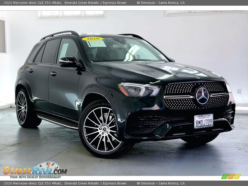 Front 3/4 View of 2020 Mercedes-Benz GLE 350 4Matic Photo #34