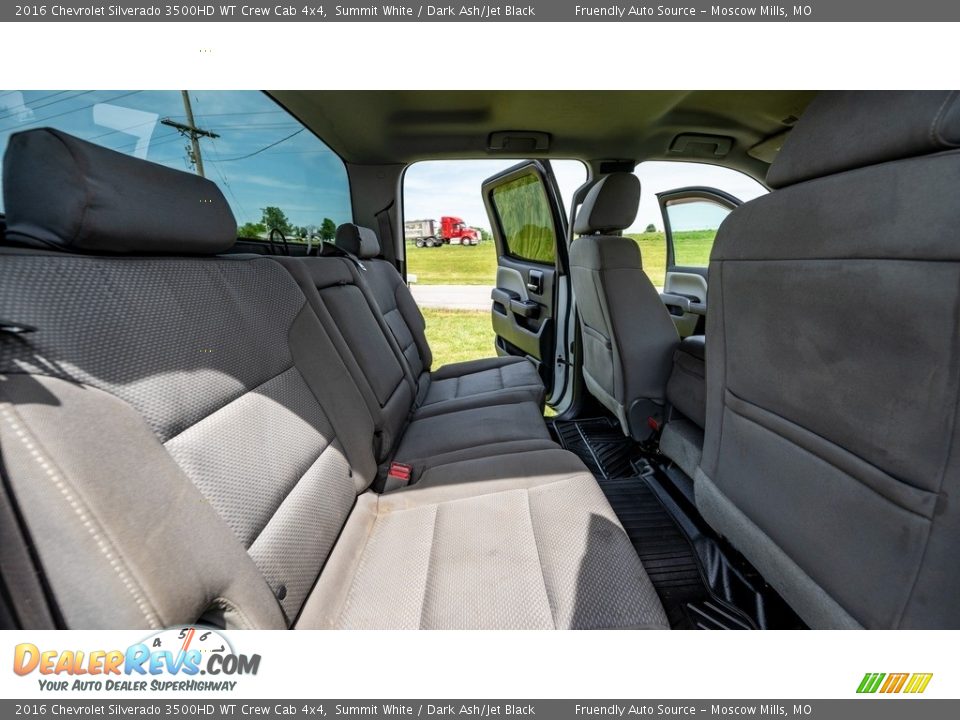 2016 Chevrolet Silverado 3500HD WT Crew Cab 4x4 Summit White / Dark Ash/Jet Black Photo #22