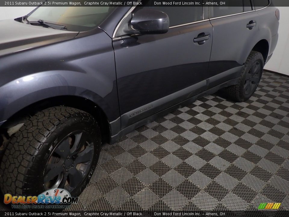2011 Subaru Outback 2.5i Premium Wagon Graphite Gray Metallic / Off Black Photo #9