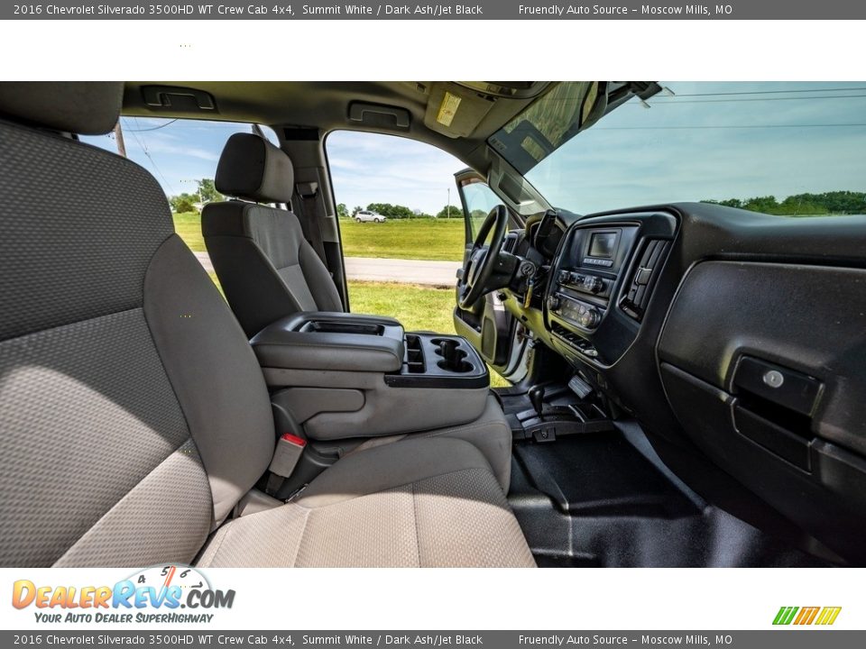 2016 Chevrolet Silverado 3500HD WT Crew Cab 4x4 Summit White / Dark Ash/Jet Black Photo #24