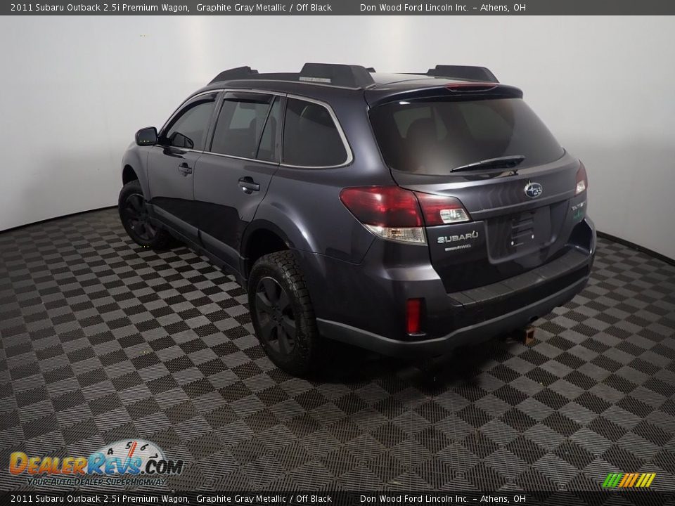 2011 Subaru Outback 2.5i Premium Wagon Graphite Gray Metallic / Off Black Photo #10