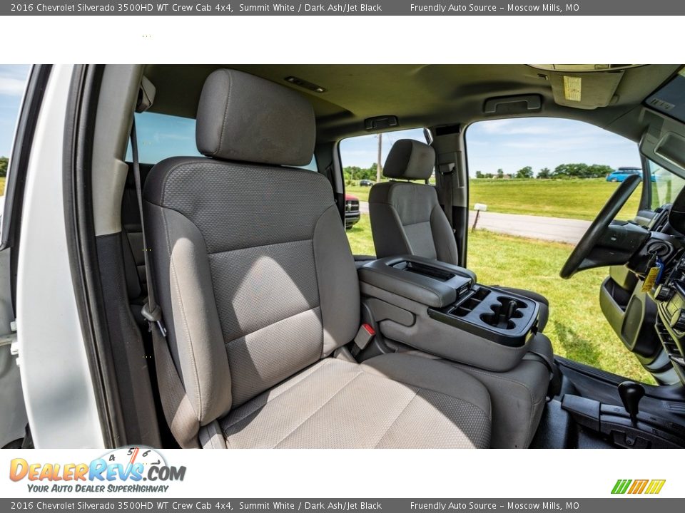 2016 Chevrolet Silverado 3500HD WT Crew Cab 4x4 Summit White / Dark Ash/Jet Black Photo #25