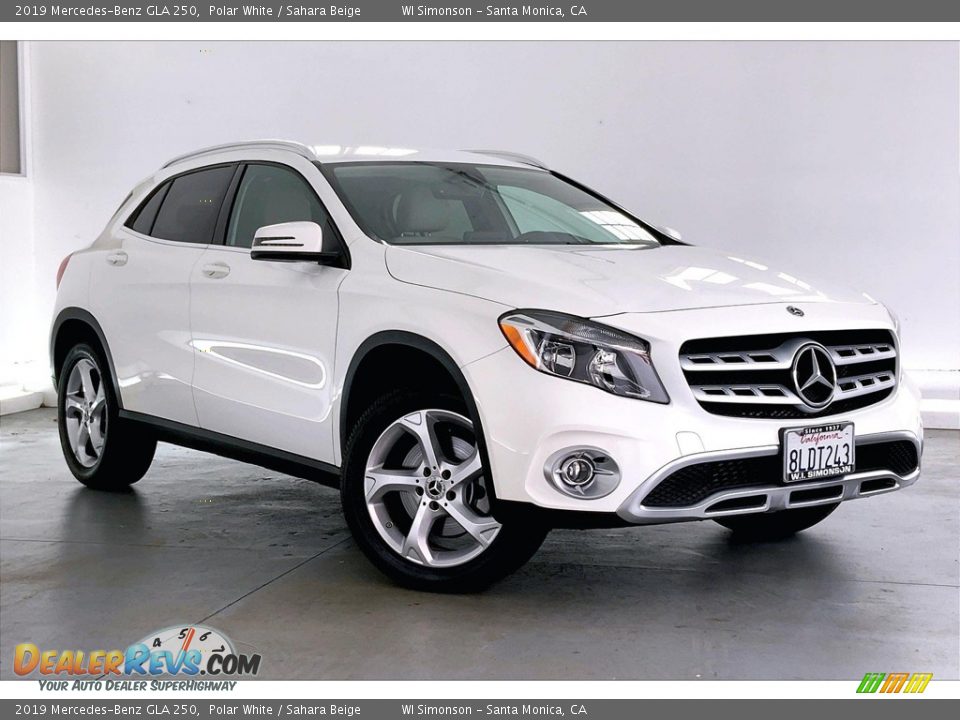 2019 Mercedes-Benz GLA 250 Polar White / Sahara Beige Photo #34