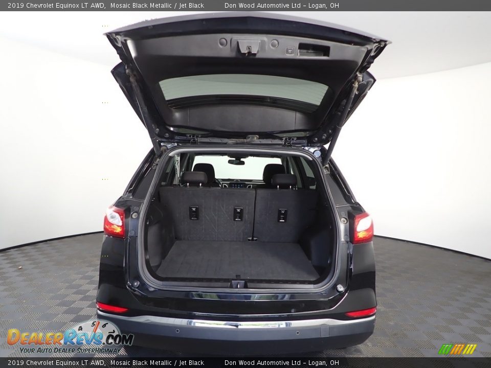 2019 Chevrolet Equinox LT AWD Mosaic Black Metallic / Jet Black Photo #10