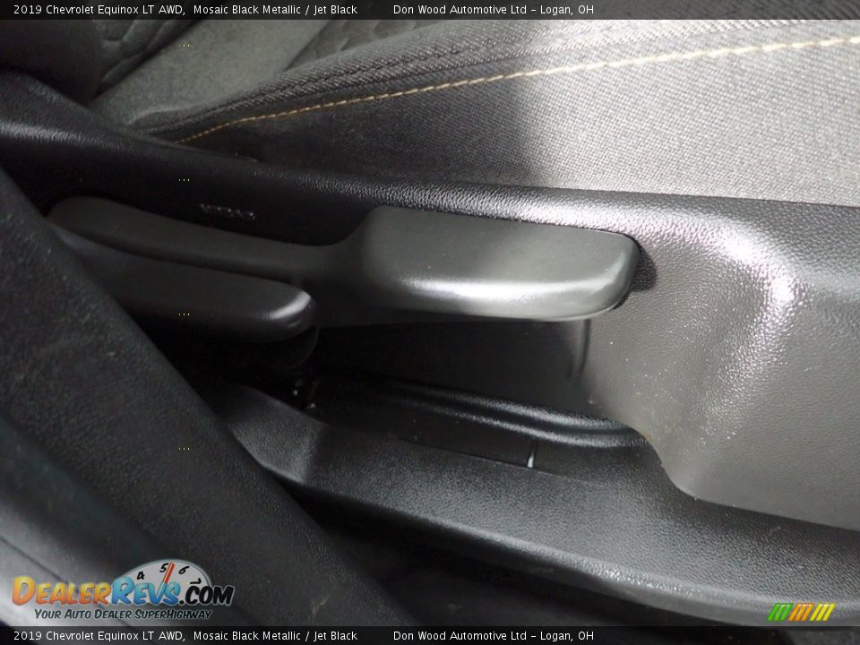 2019 Chevrolet Equinox LT AWD Mosaic Black Metallic / Jet Black Photo #28