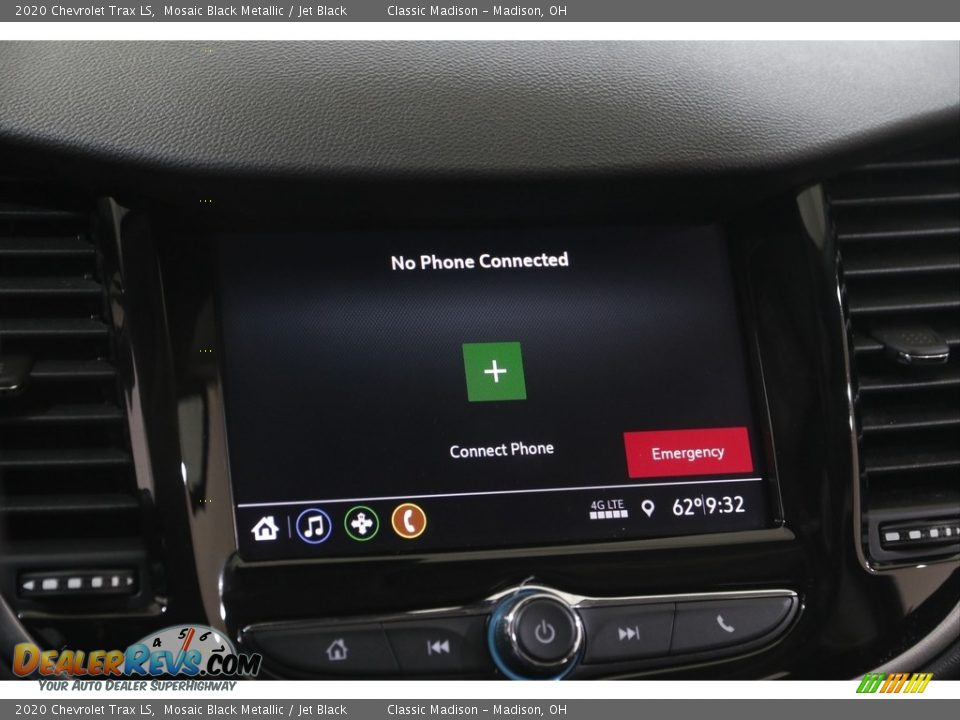 2020 Chevrolet Trax LS Mosaic Black Metallic / Jet Black Photo #11