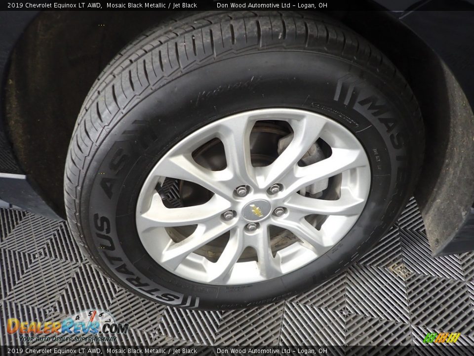 2019 Chevrolet Equinox LT AWD Mosaic Black Metallic / Jet Black Photo #31