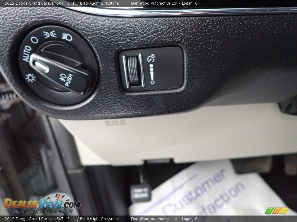 2019 Dodge Grand Caravan SXT Billet / Black/Light Graystone Photo #16