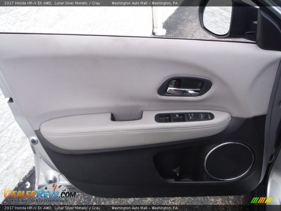 2017 Honda HR-V EX AWD Lunar Silver Metallic / Gray Photo #15