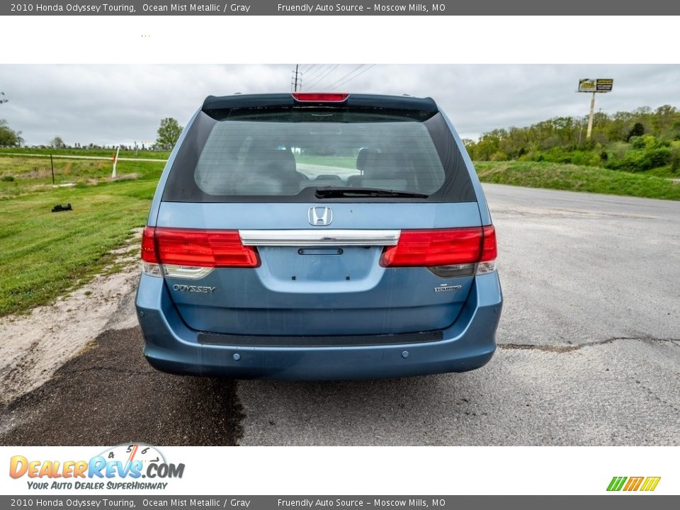 2010 Honda Odyssey Touring Ocean Mist Metallic / Gray Photo #18