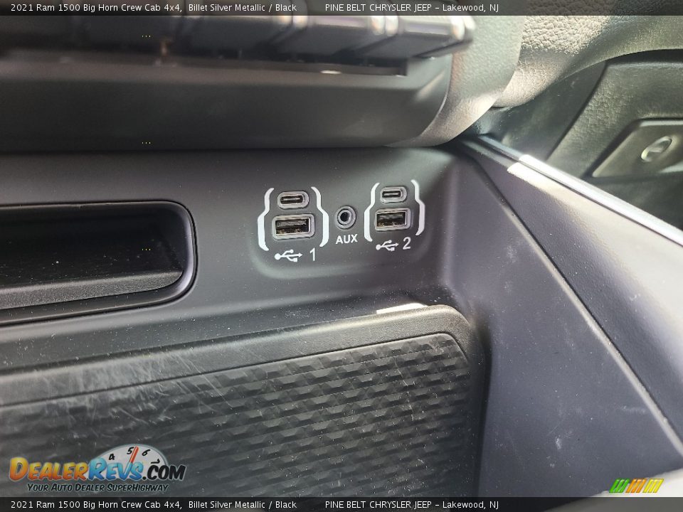 2021 Ram 1500 Big Horn Crew Cab 4x4 Billet Silver Metallic / Black Photo #10