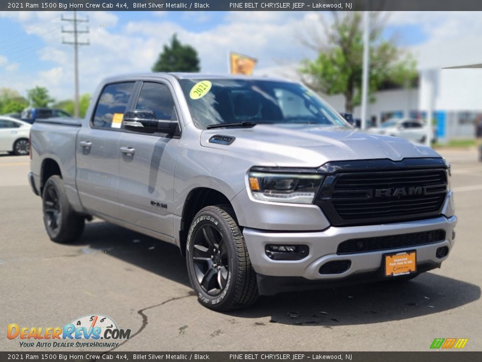 Front 3/4 View of 2021 Ram 1500 Big Horn Crew Cab 4x4 Photo #22