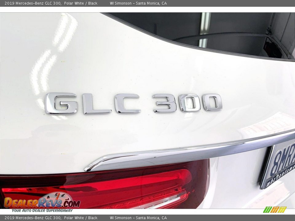 2019 Mercedes-Benz GLC 300 Polar White / Black Photo #31