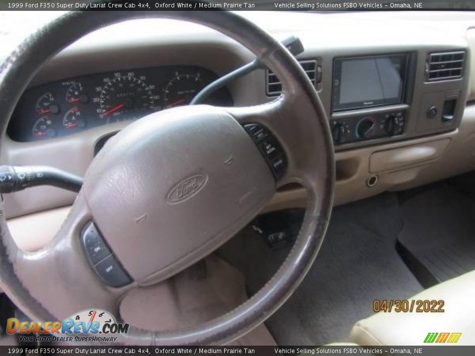 1999 Ford F350 Super Duty Lariat Crew Cab 4x4 Oxford White / Medium Prairie Tan Photo #3