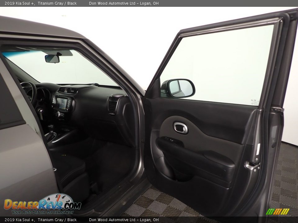 2019 Kia Soul + Titanium Gray / Black Photo #26