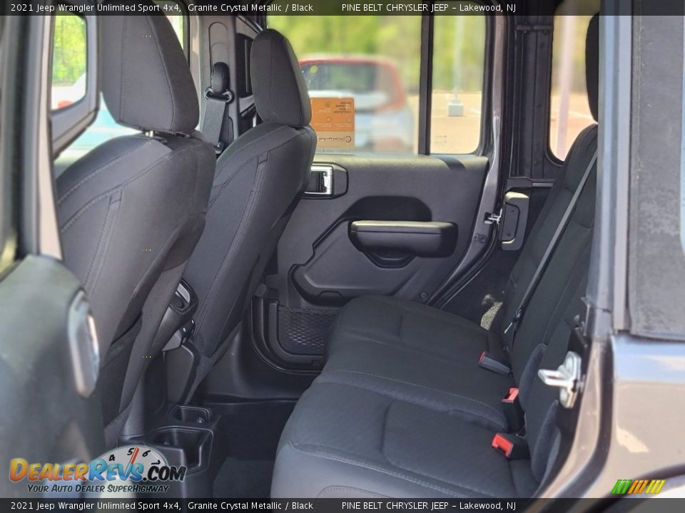 2021 Jeep Wrangler Unlimited Sport 4x4 Granite Crystal Metallic / Black Photo #33