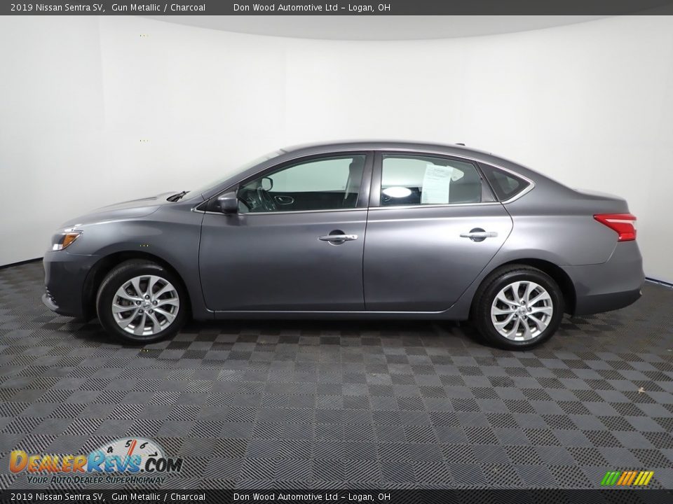 2019 Nissan Sentra SV Gun Metallic / Charcoal Photo #6
