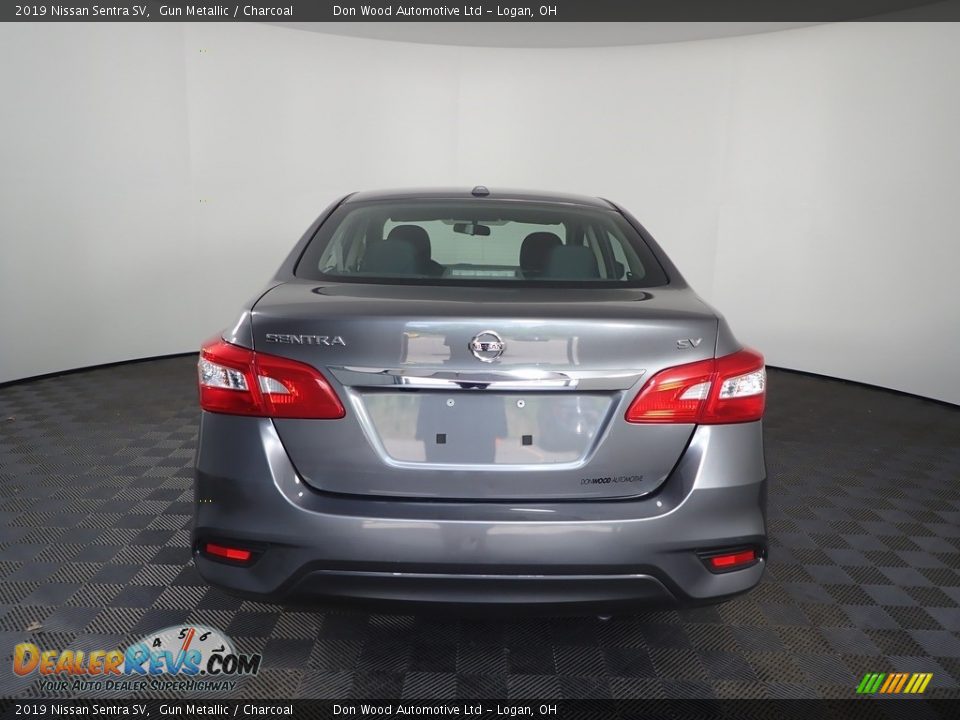 2019 Nissan Sentra SV Gun Metallic / Charcoal Photo #8